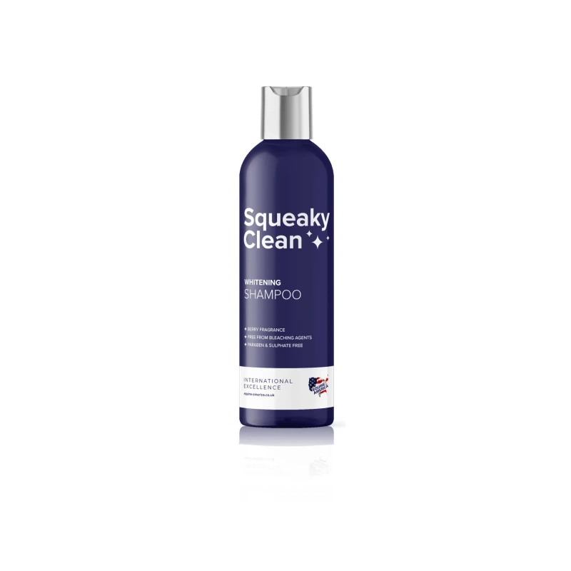 Bieliaci šampón pre svetlé kone s vôňou lesného ovocia Squeaky Clean 1l
