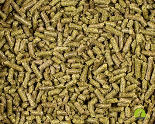 LUČENKA – granulované seno 15 kg 1